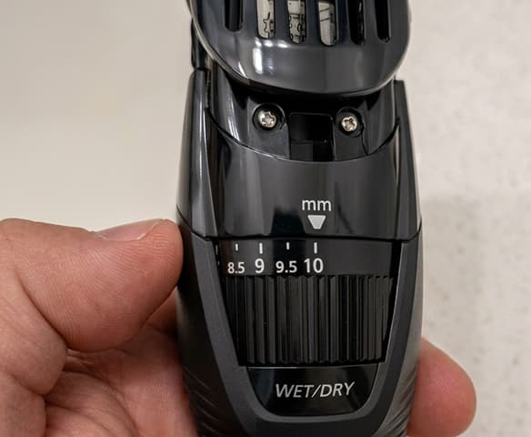 Panasonic ER-GB42-K Trimmer's Zoom Wheel
